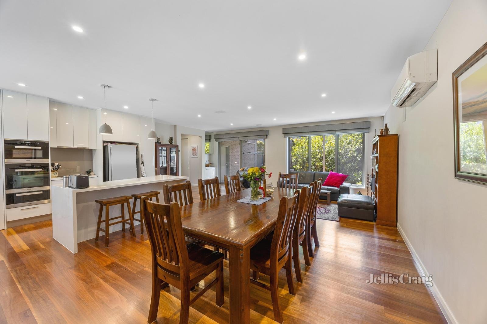 1/5 Baldwin Road, Blackburn image 3