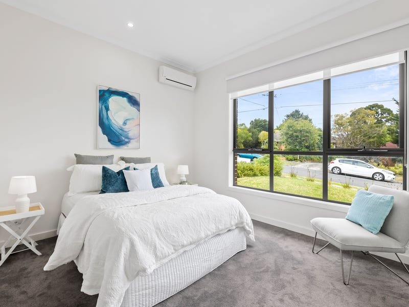 Property Gallery Thumbnail 6