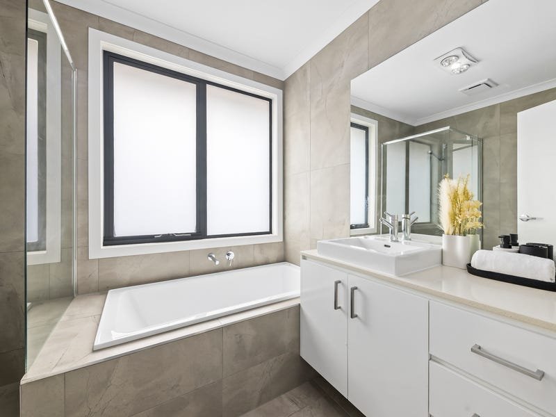 Property Gallery Thumbnail 8