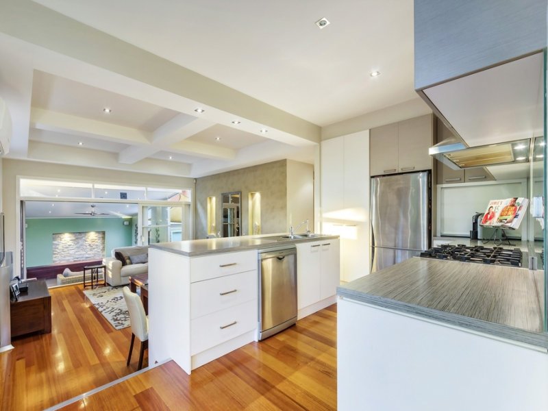 15 Barkly Street, Box Hill image 3
