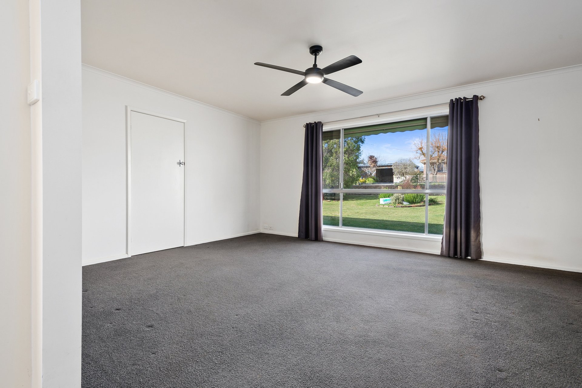 Property Gallery Thumbnail 4