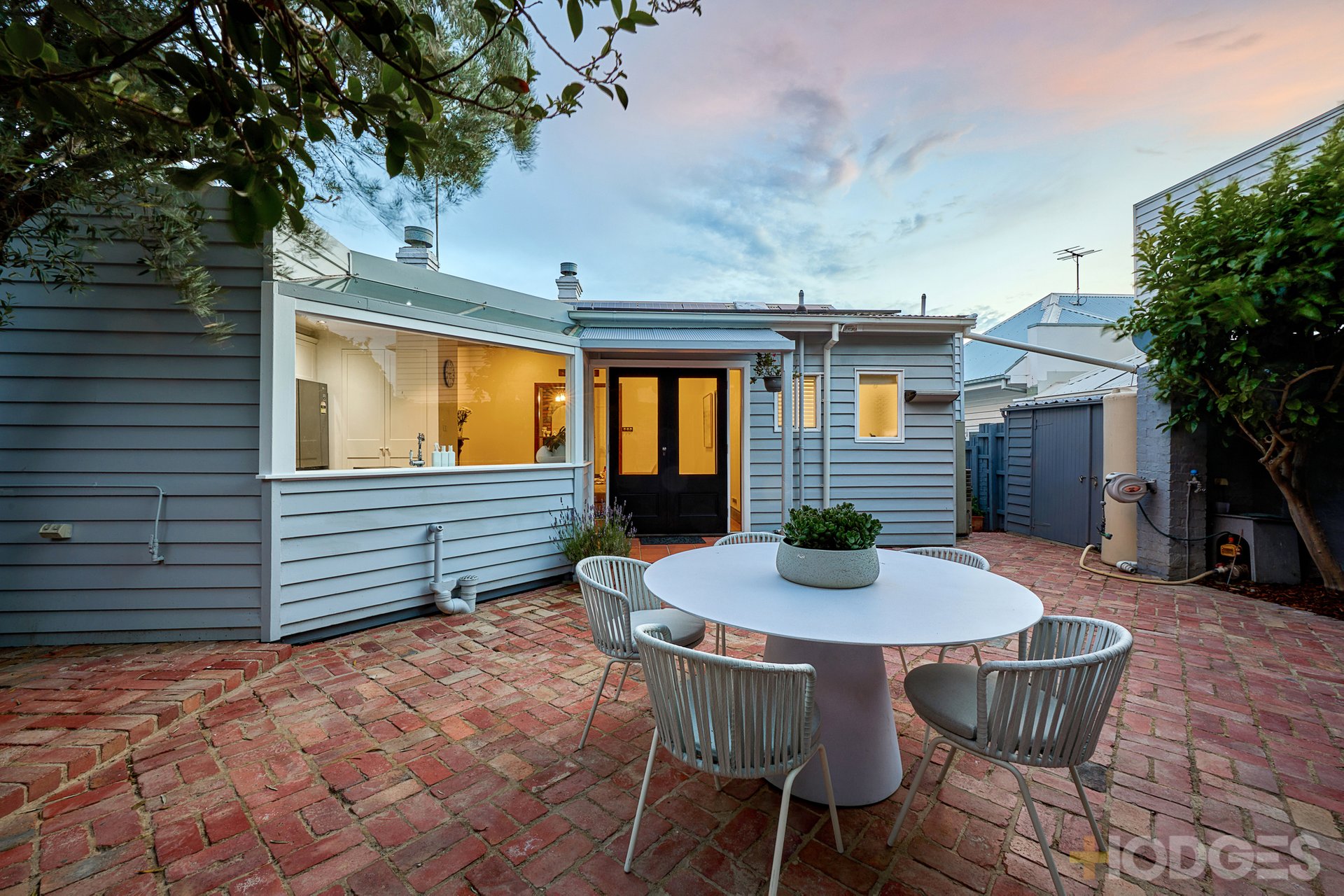 15 Bayview Crescent Black Rock