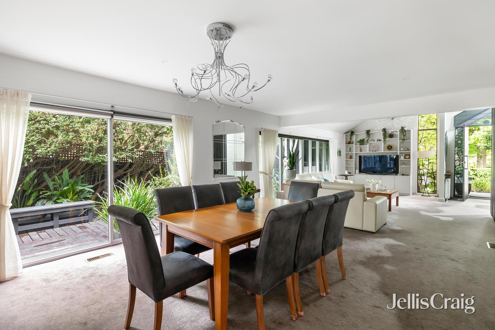 15 Beaconsfield Road, Hawthorn East image 4