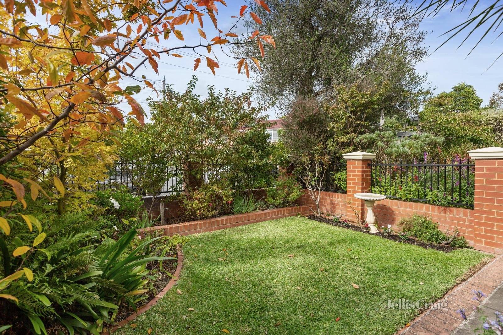 1/5 Belvedere Avenue, Doncaster East image 2