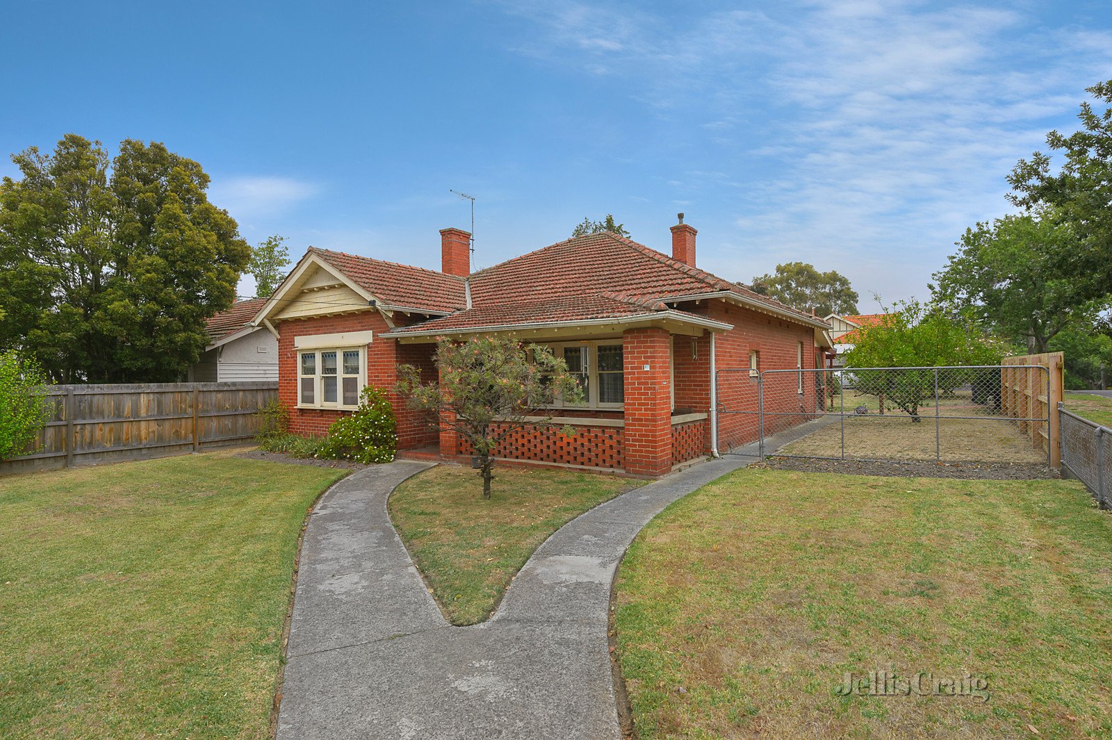 15 Benson Street, Surrey Hills image 3