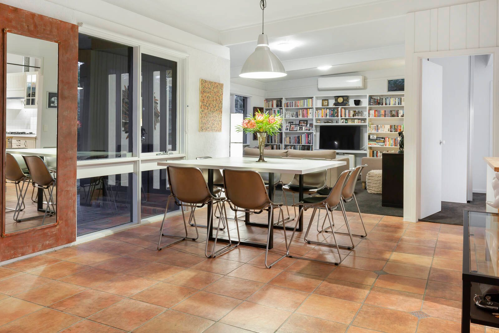 Property Gallery Thumbnail 5