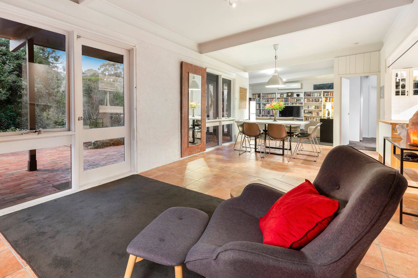 Property Gallery Thumbnail 6
