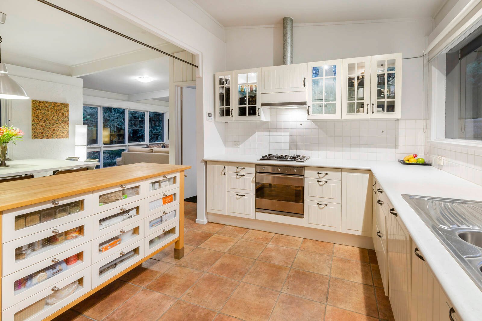 Property Gallery Thumbnail 9