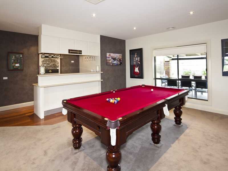 15 Birchwood Drive, St Albans Park image 10
