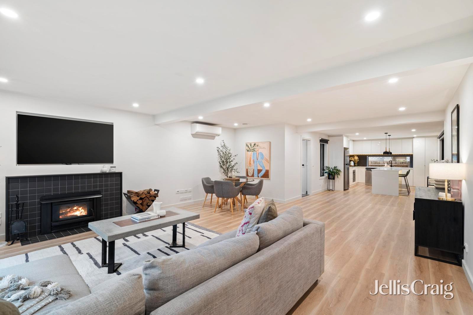 15 Birkenhead Drive, Kilsyth image 4