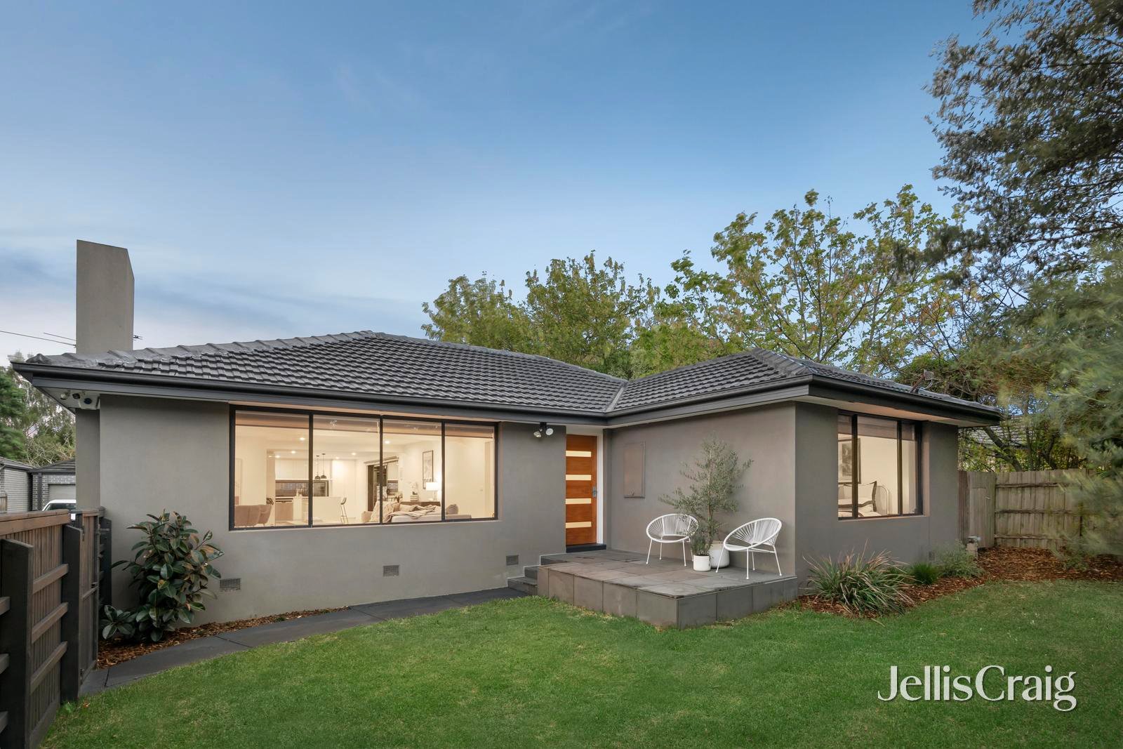 15 Birkenhead Drive, Kilsyth image 12