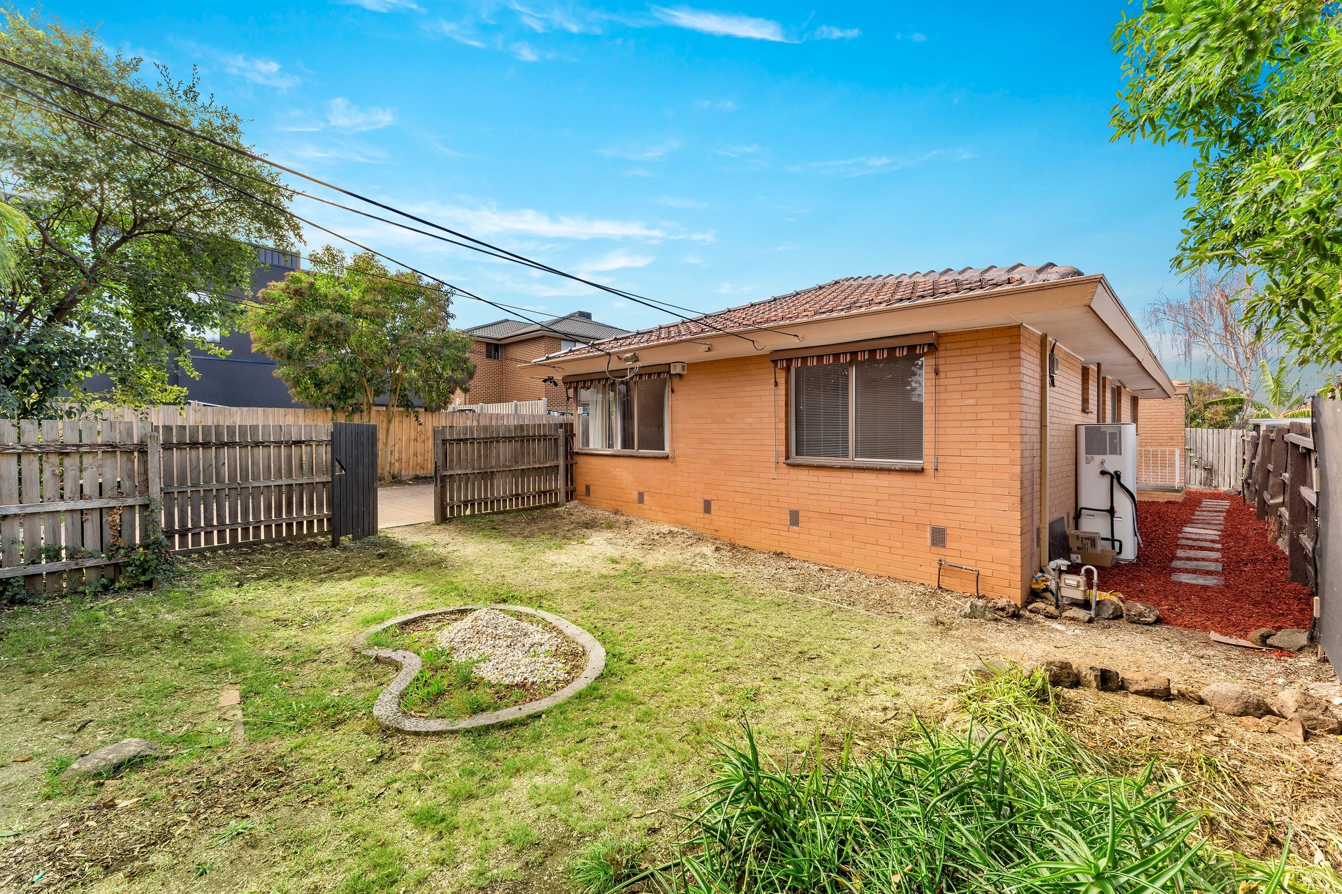 1/5 Blanche Court, Doncaster East image 8