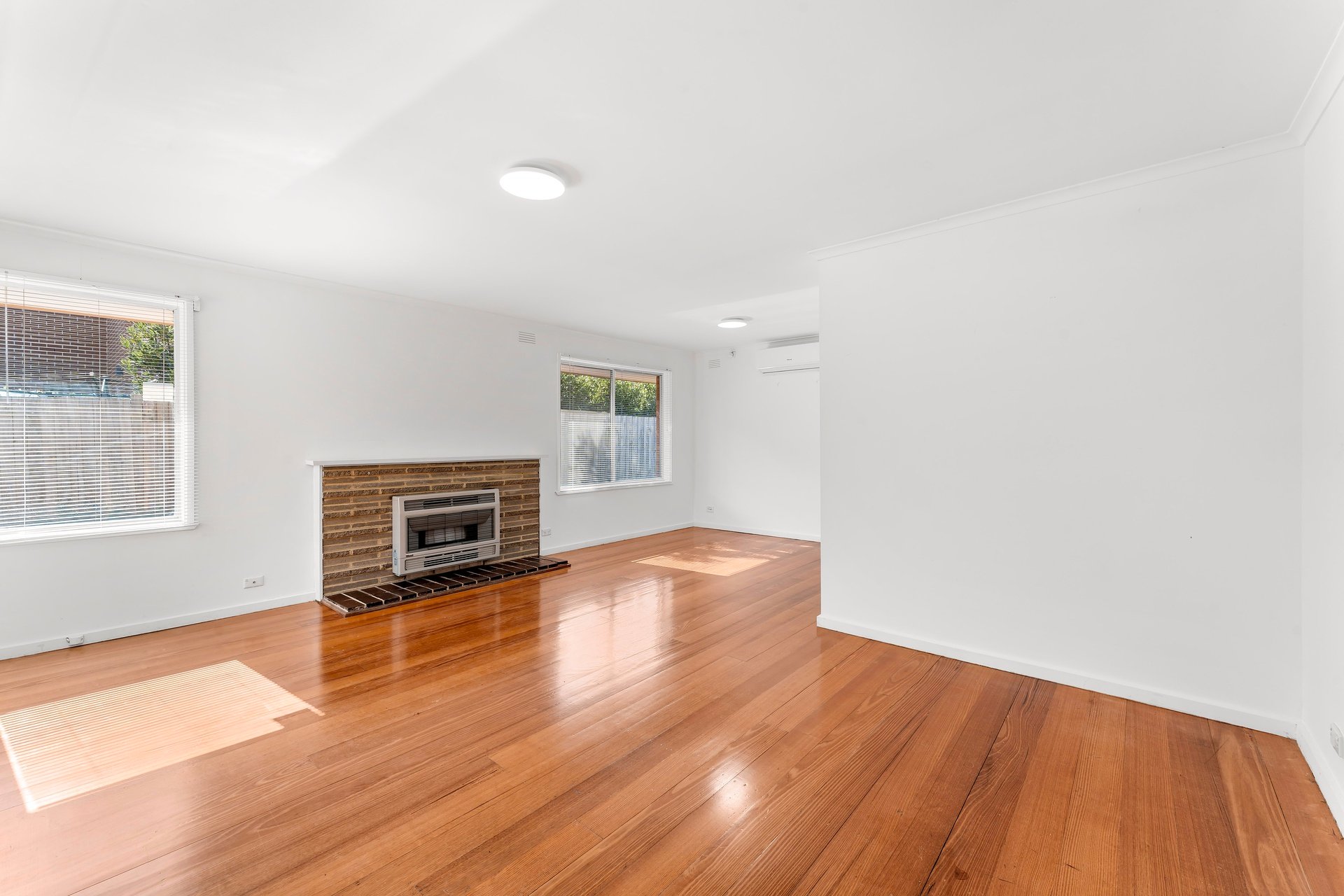 1/5 Blanche Court, Doncaster&nbsp;East image 2