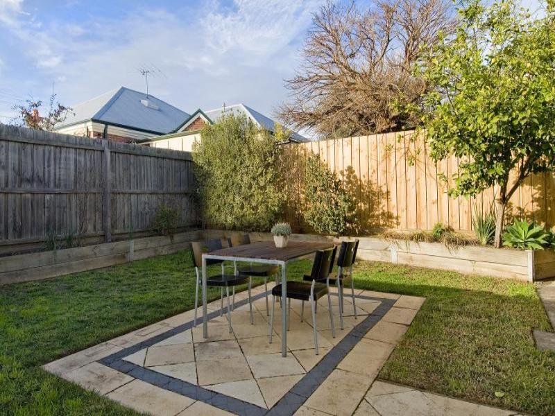15 Blessington Street, Newtown image 9