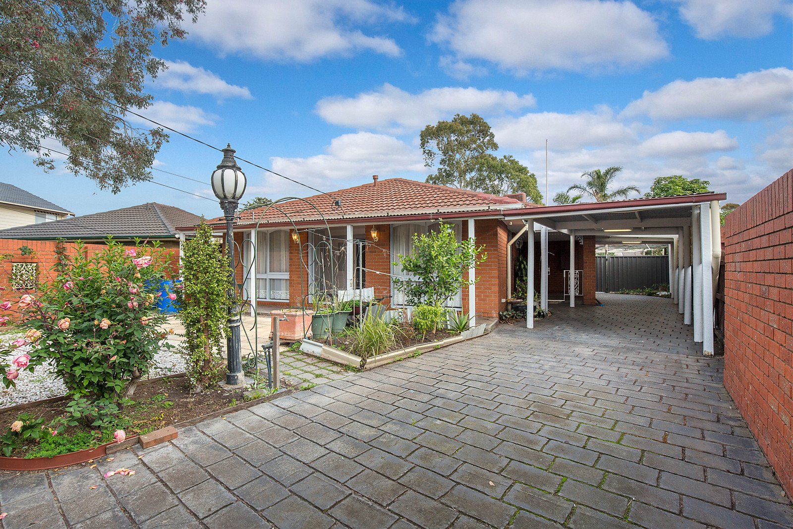 15 Bletchley Place, Kealba VIC 3021