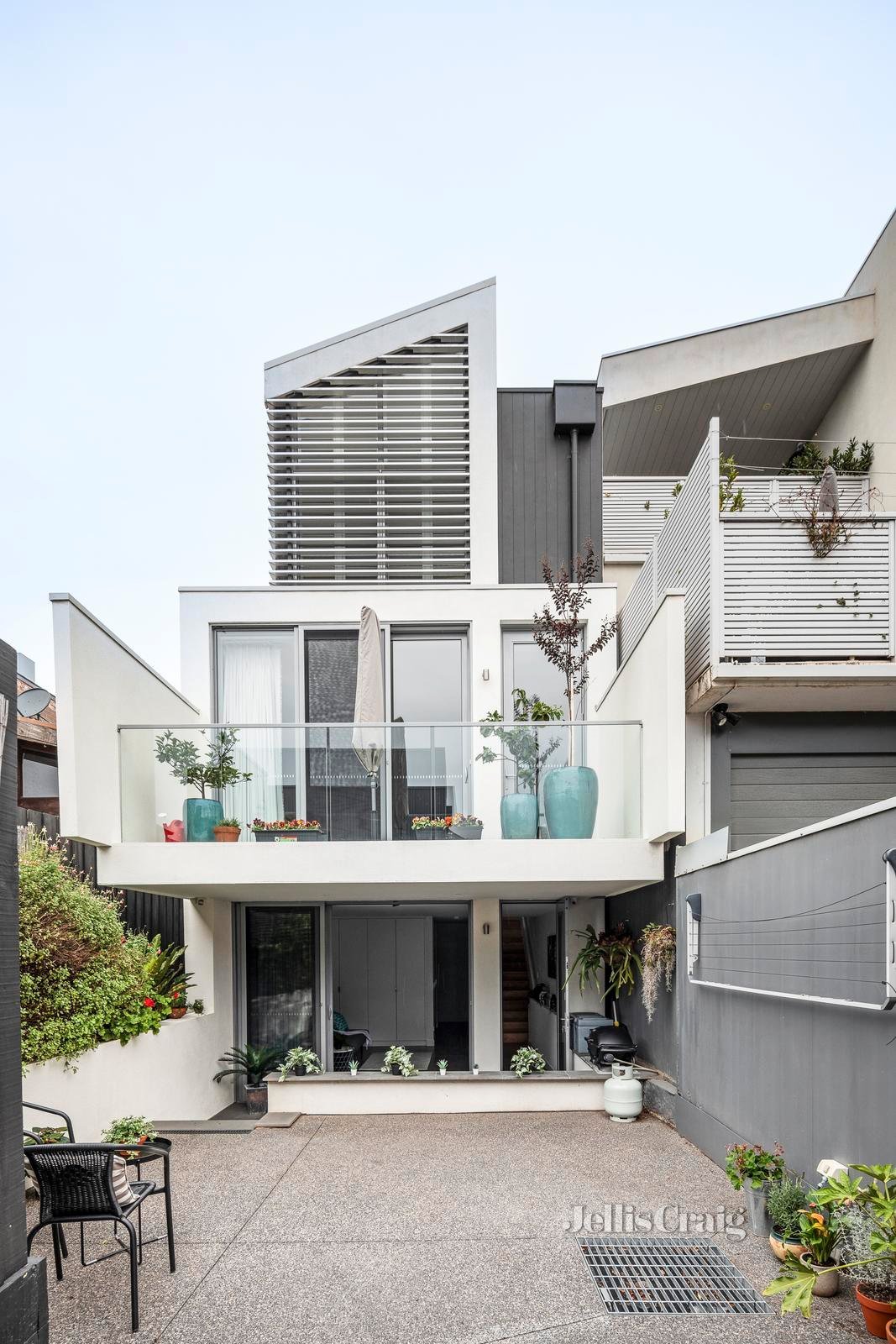 15 Bowen Street, Richmond image 16