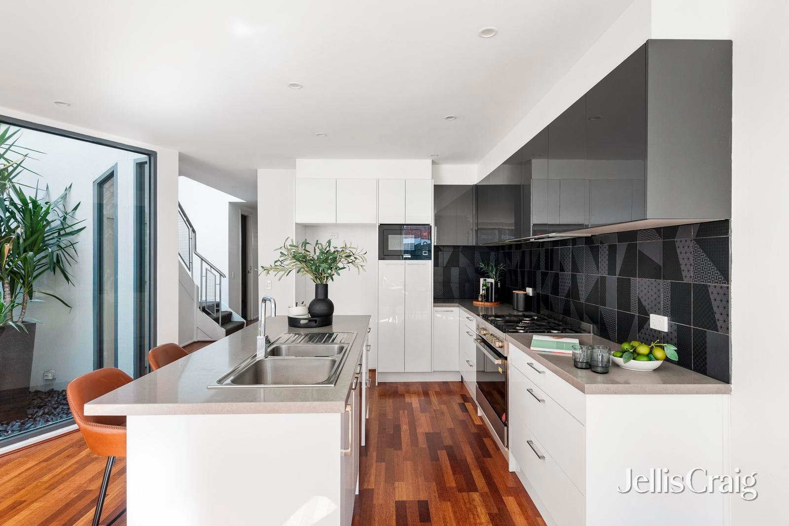 15 Boyd Street, Richmond image 3
