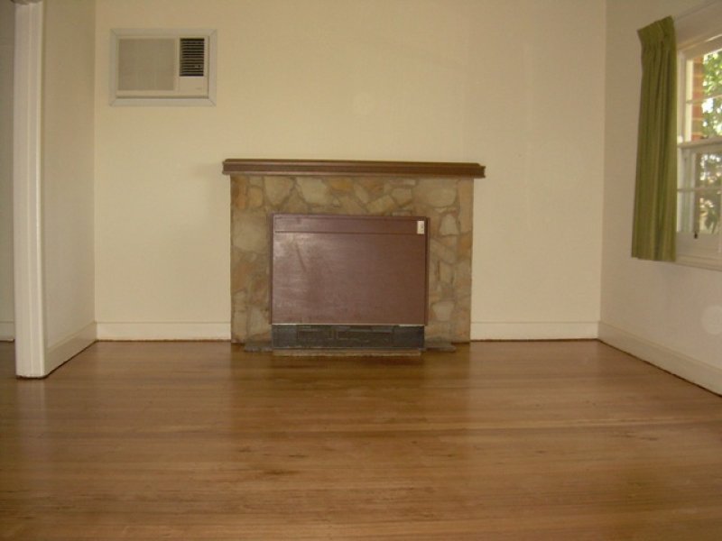 15 Braemar Street, Mont Albert North image 2