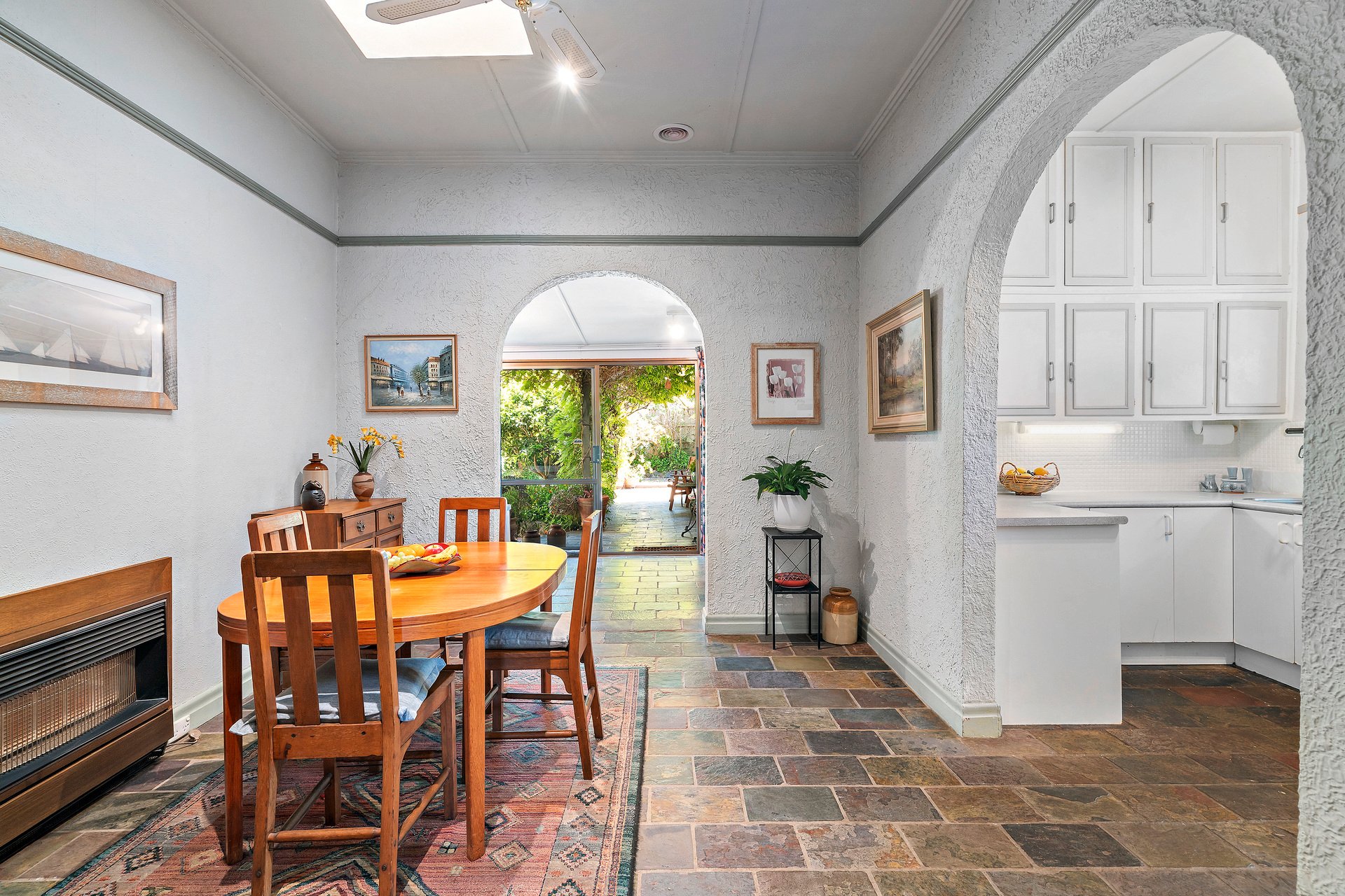 Property Gallery Thumbnail 3