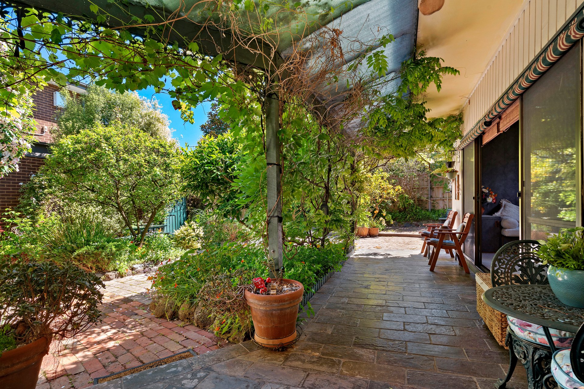 Property Gallery Thumbnail 8