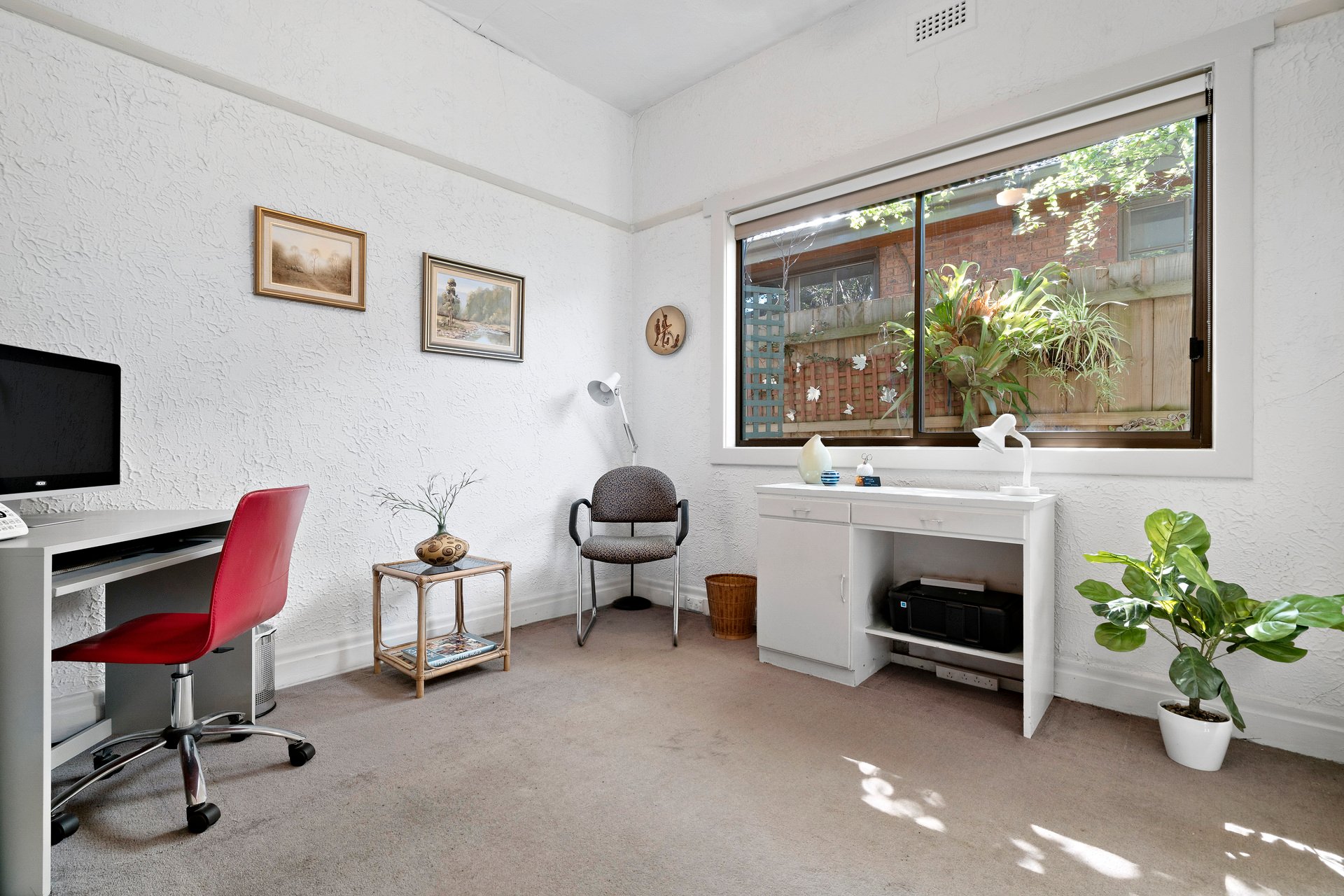 Property Gallery Thumbnail 12