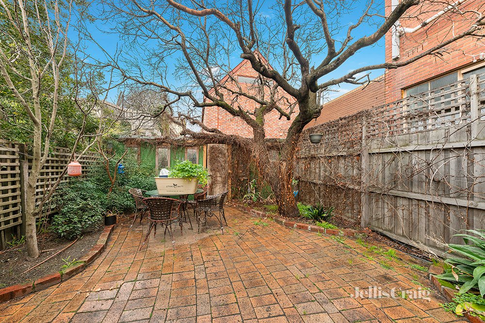 15 Campbell Grove, Northcote image 6