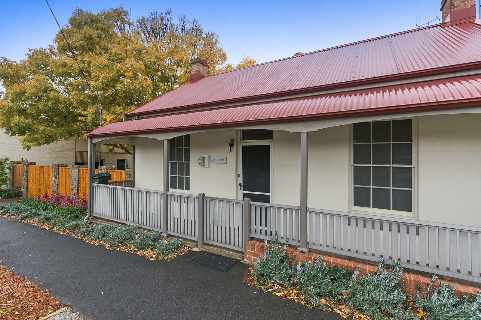 15 Campbell Street, Castlemaine image 1