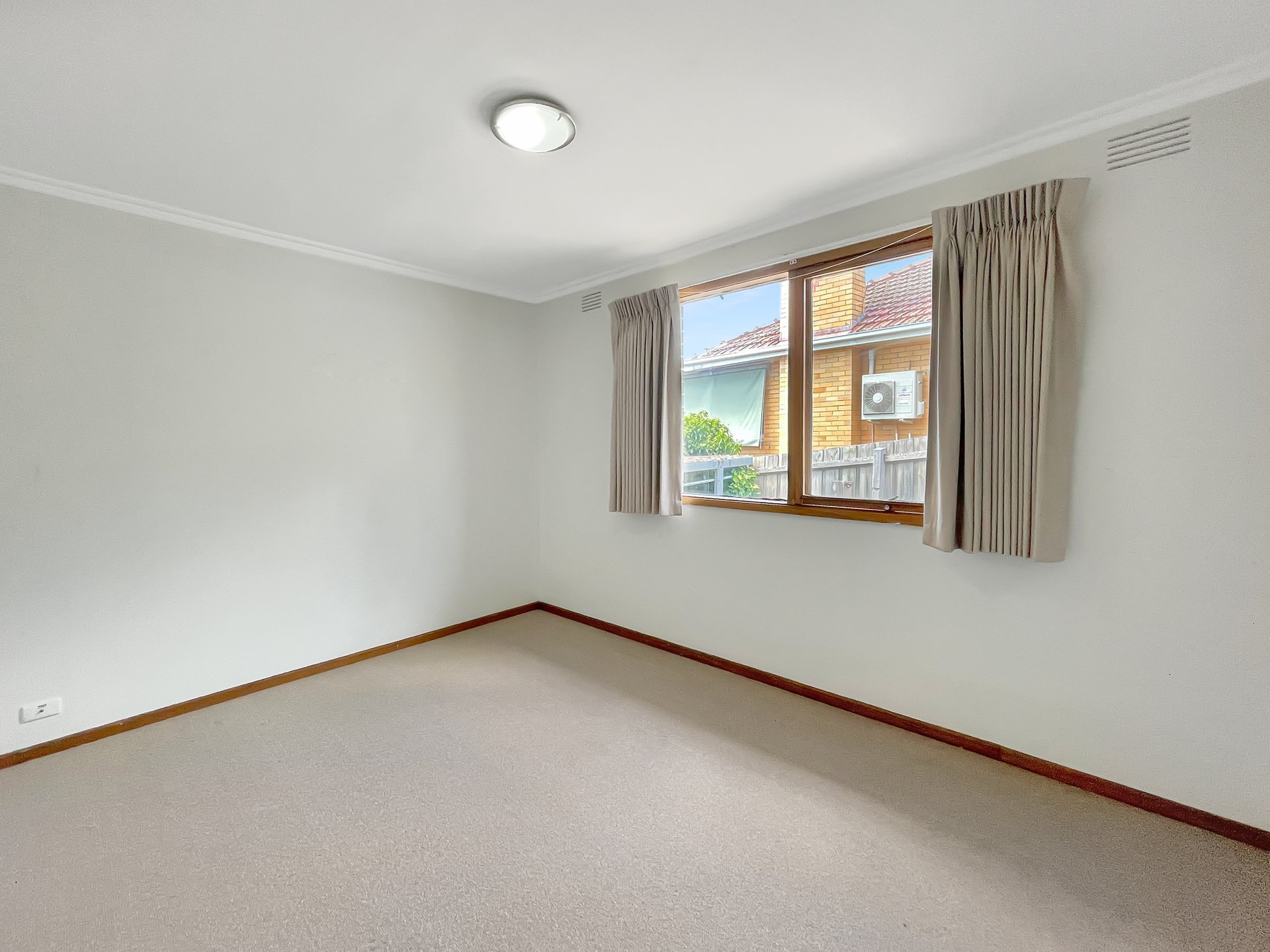 1/5 Cara Road, Highton image 6