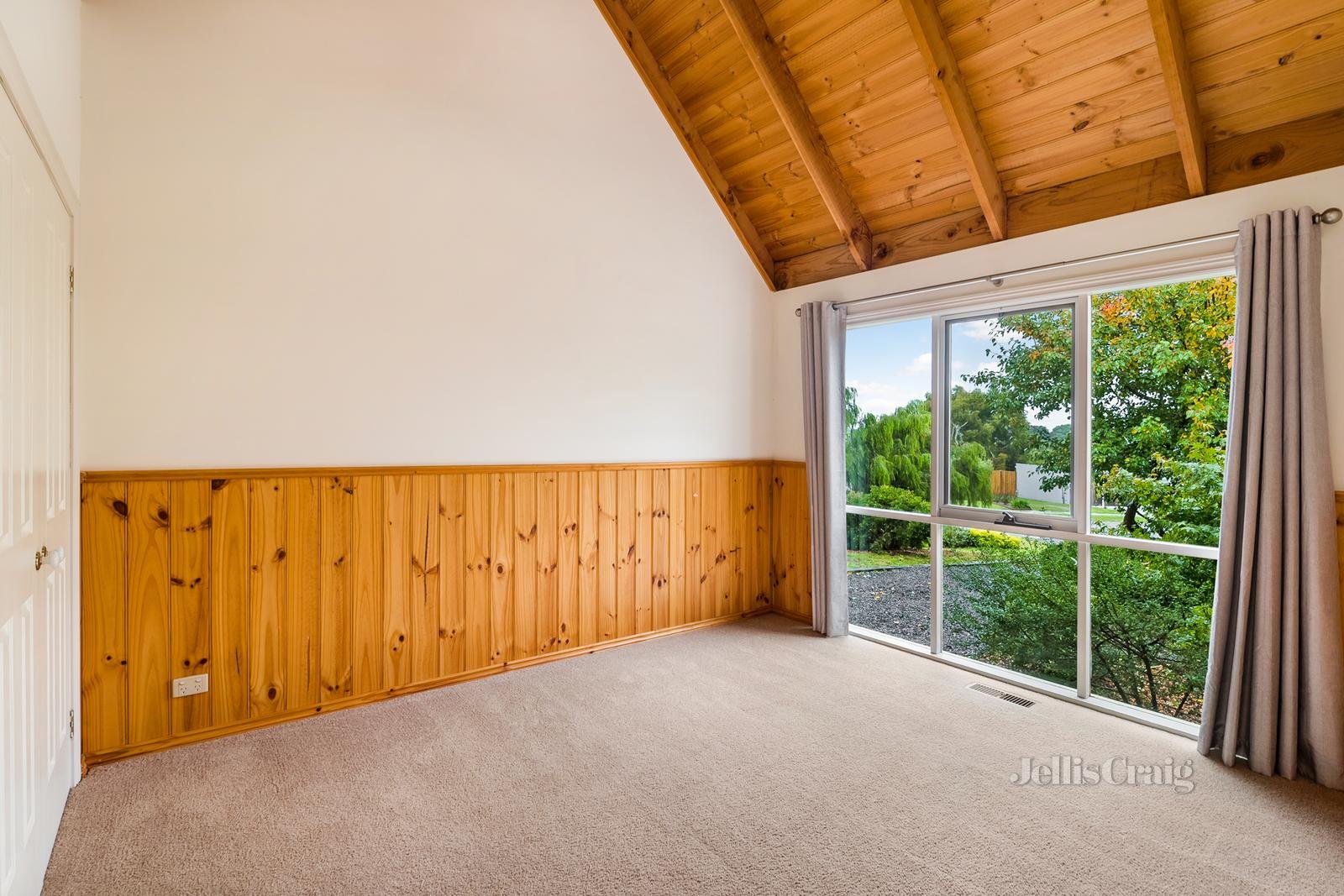 15 Carinya Drive, Gisborne image 7