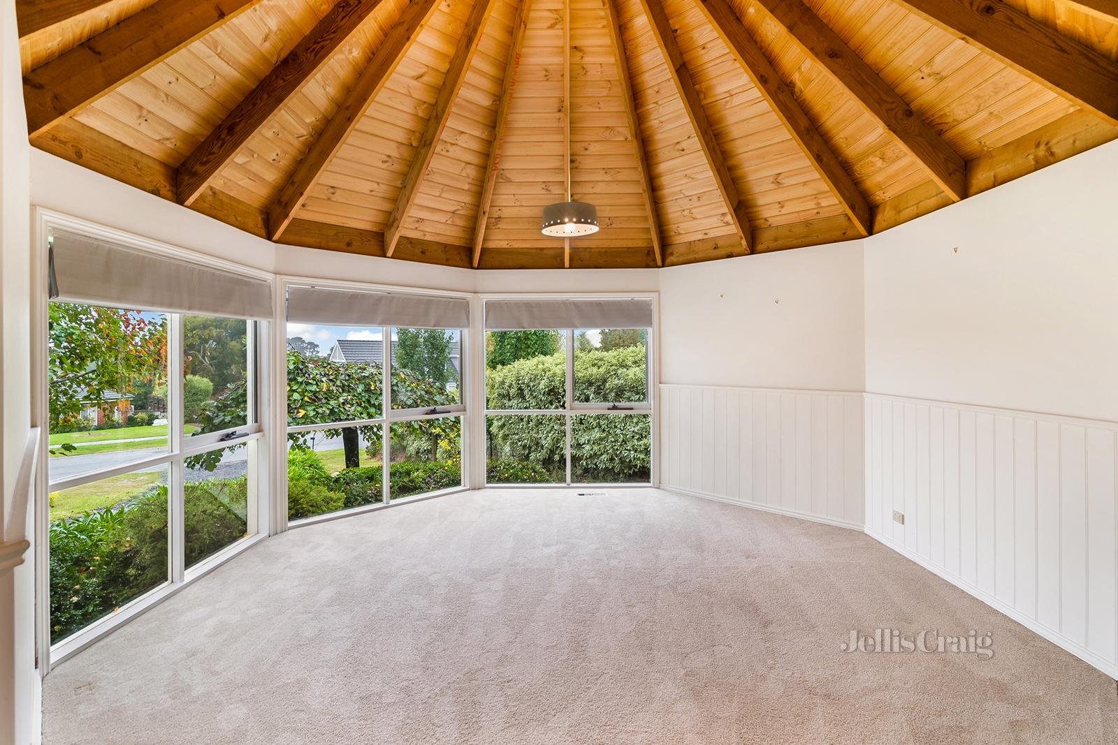 15 Carinya Drive, Gisborne image 11