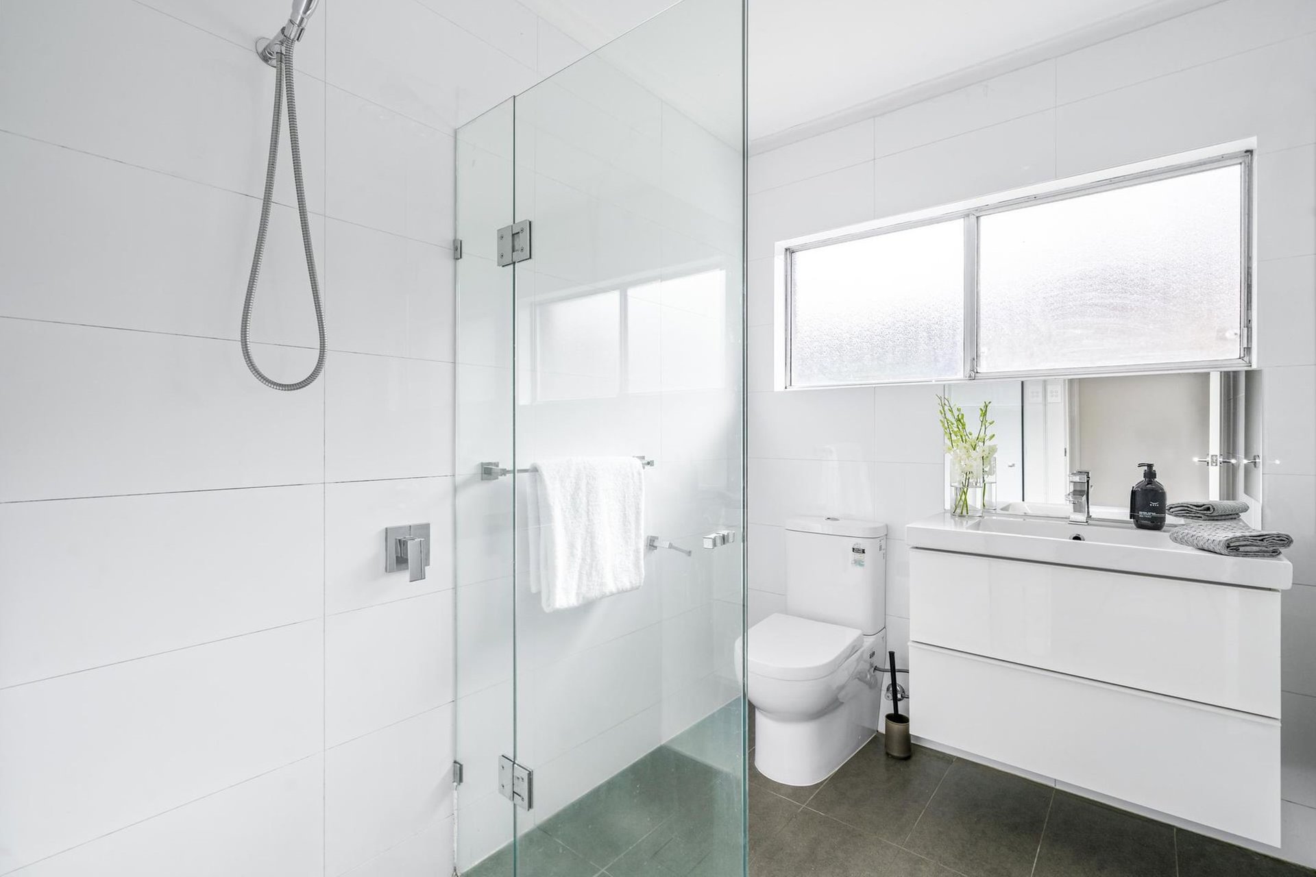 1/5 Carson Crescent, Hawthorn image 8