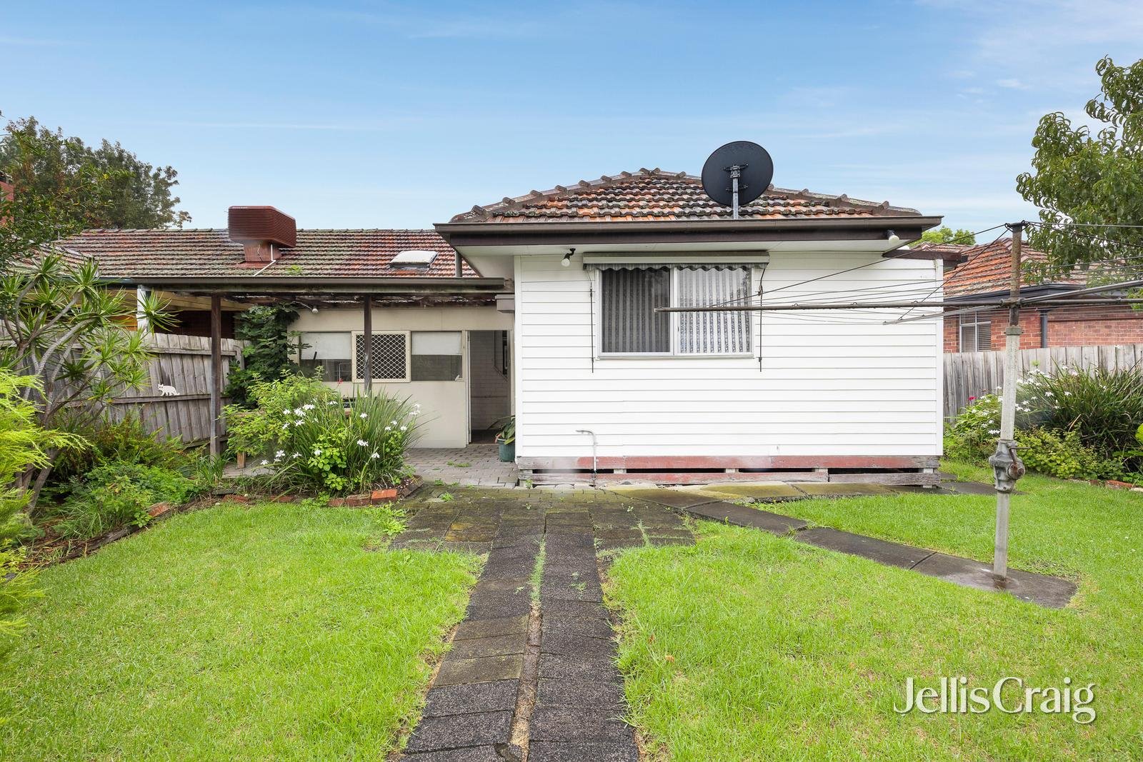 15 Cerberus Crescent, Williamstown image 5