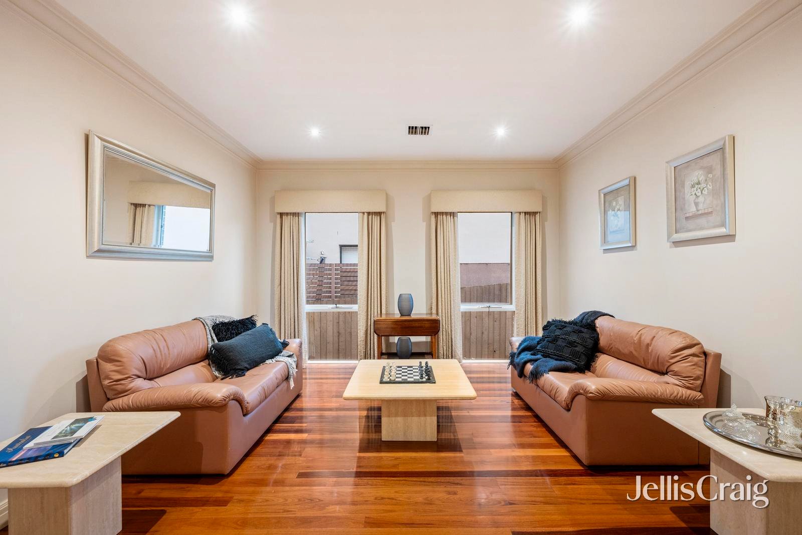 15 Chateau Rise, Bulleen image 4