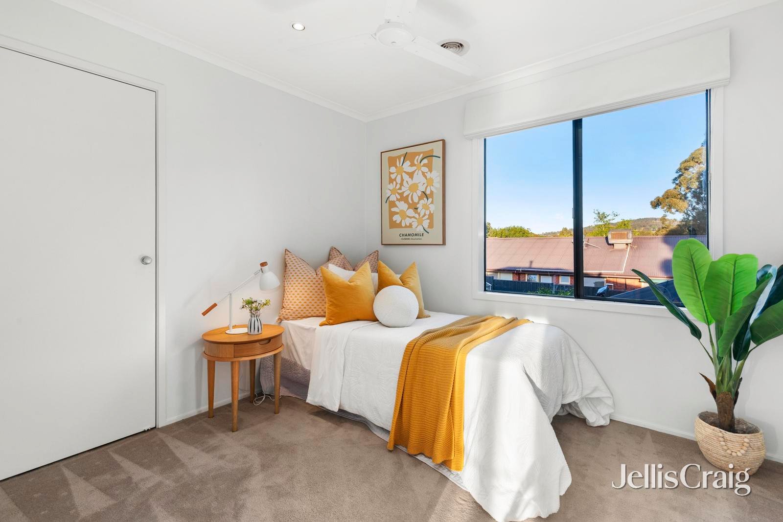 15 Clauscen Drive, Rowville image 12