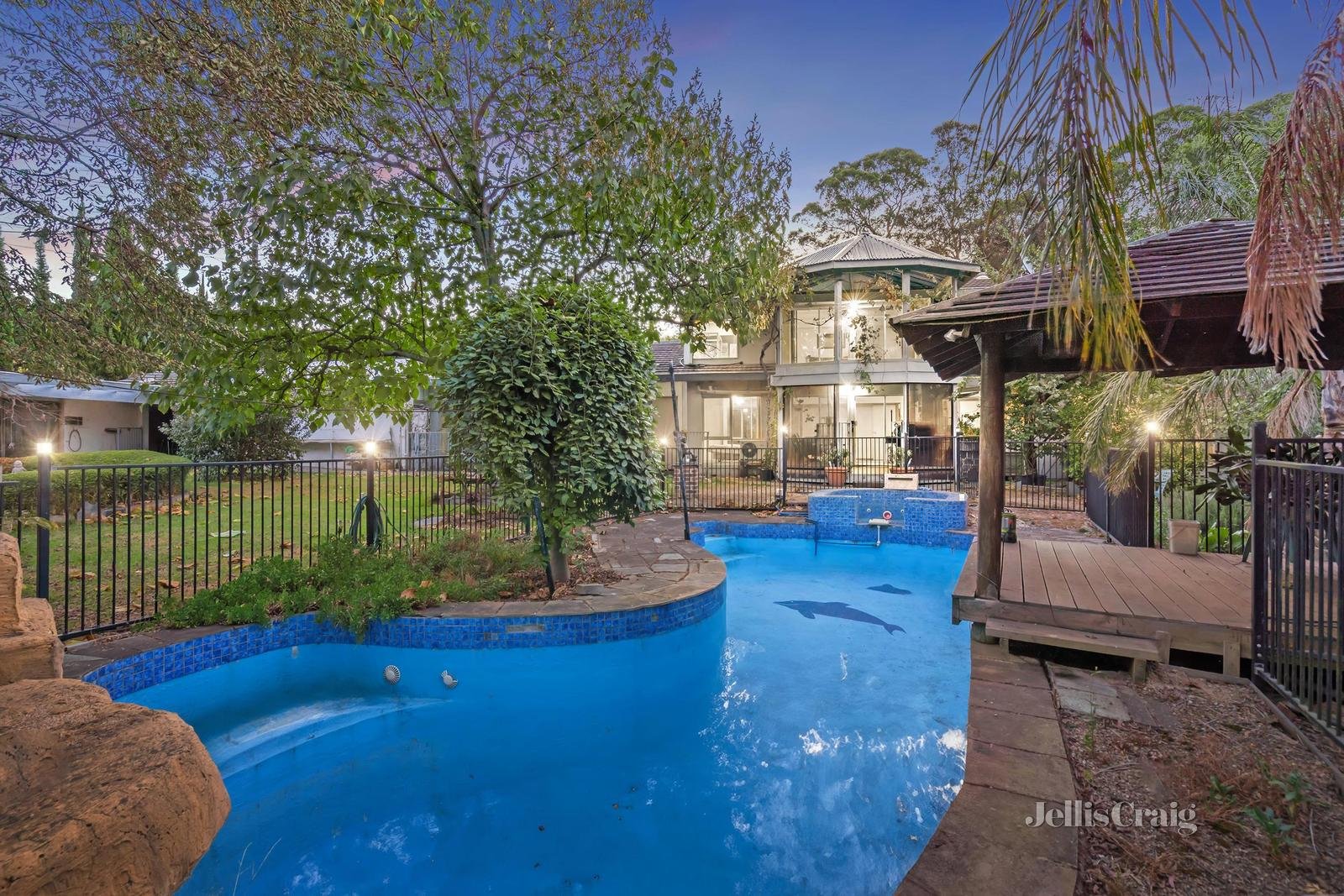 15 Cliveden Court, Templestowe image 14