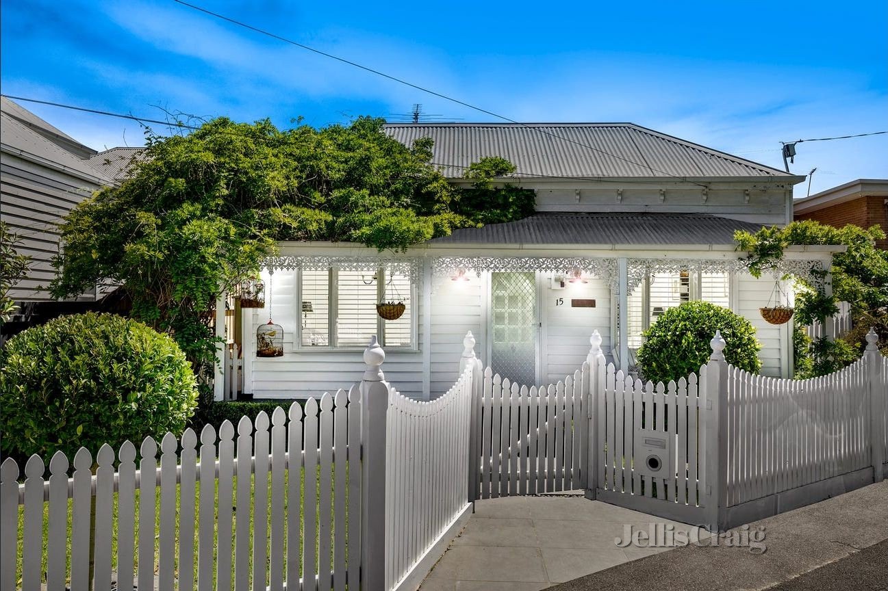 15 Clough Street, Williamstown image 1