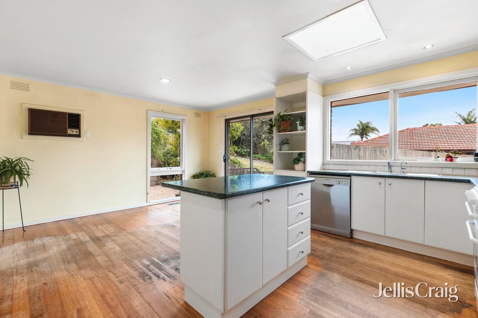 15 Cloverdale Court, Mulgrave image 5