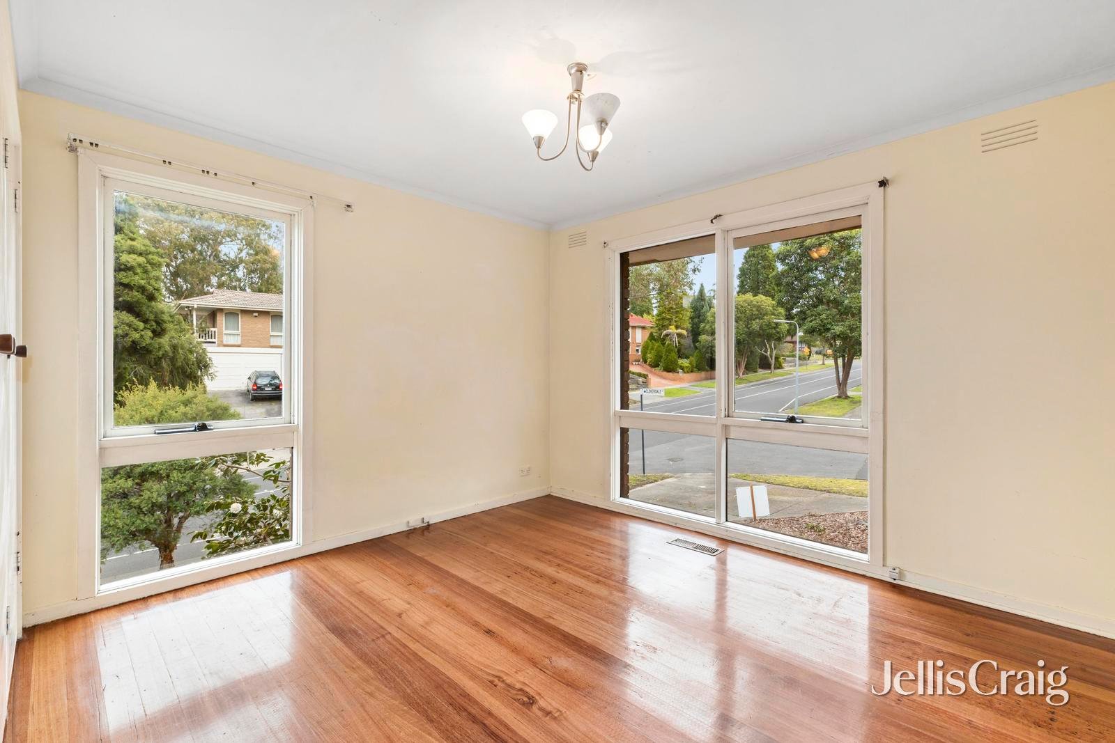 15 Cloverdale Court, Mulgrave image 8