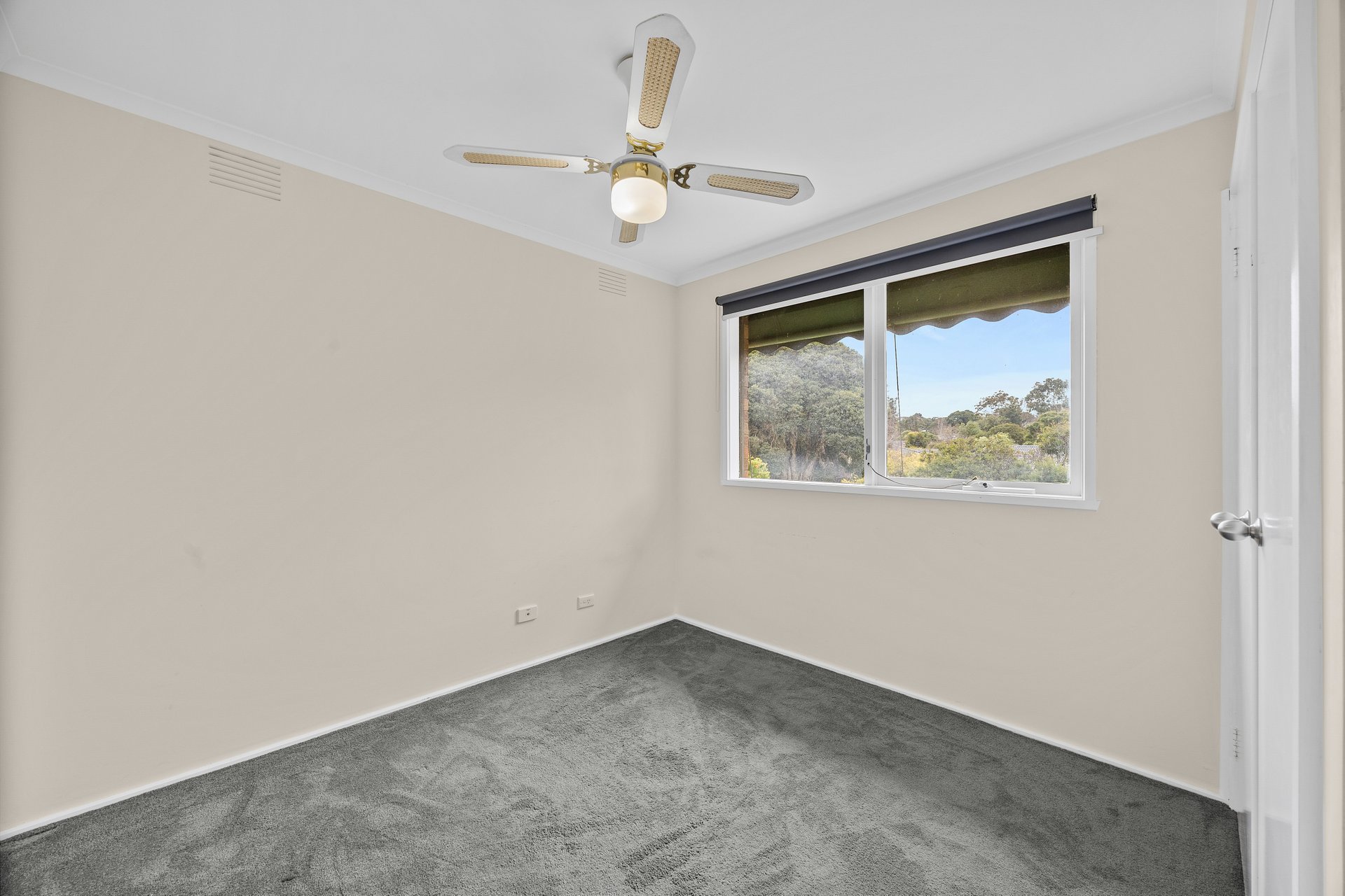 15 Coachman Square, Wantirna image 6