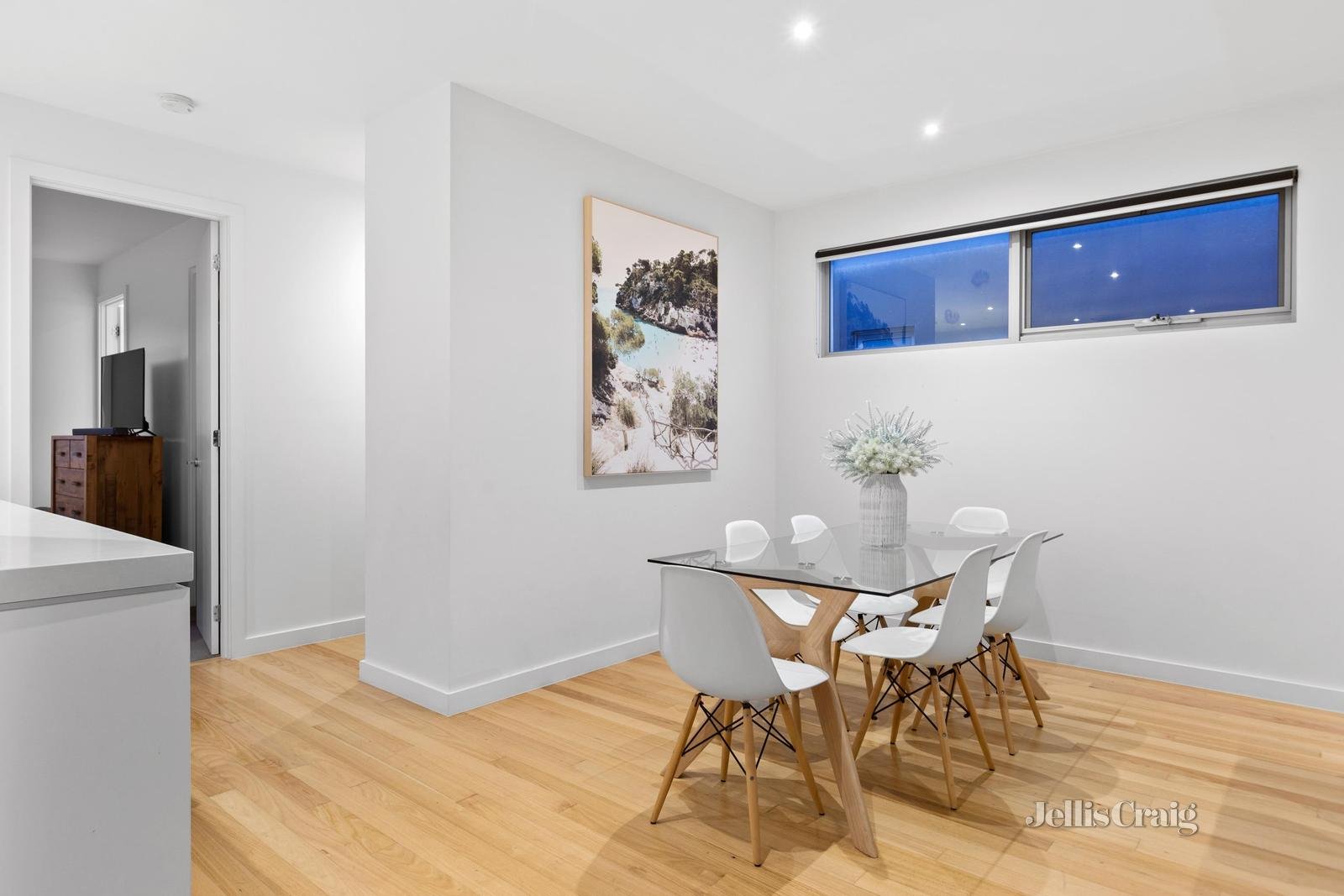 15 Conder Way, Mentone image 3