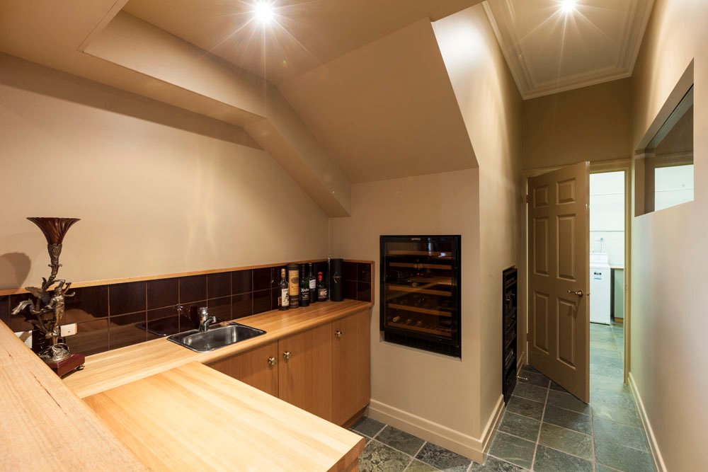 Property Gallery Thumbnail 16
