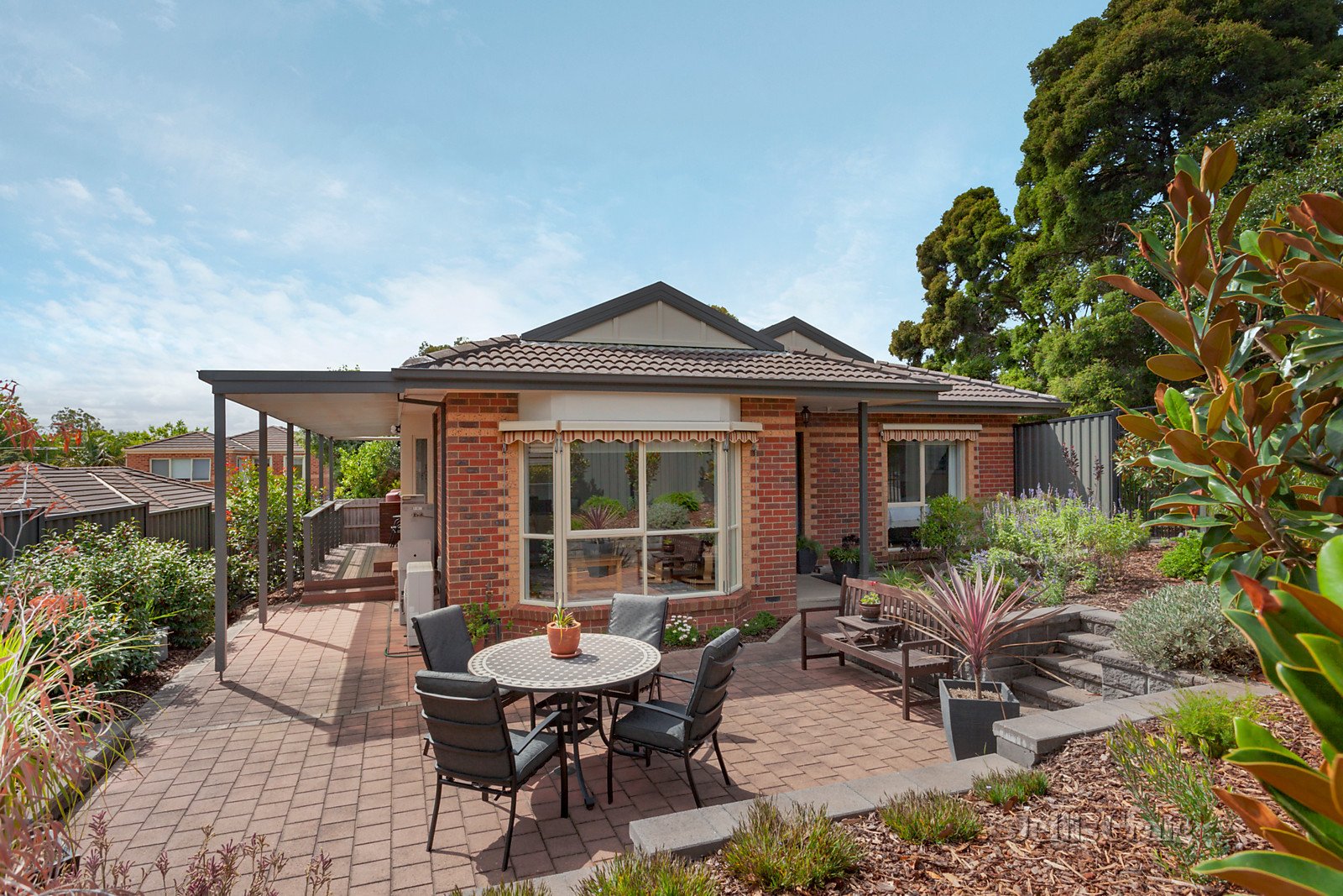 1/5 Creek Road, Mitcham image 1