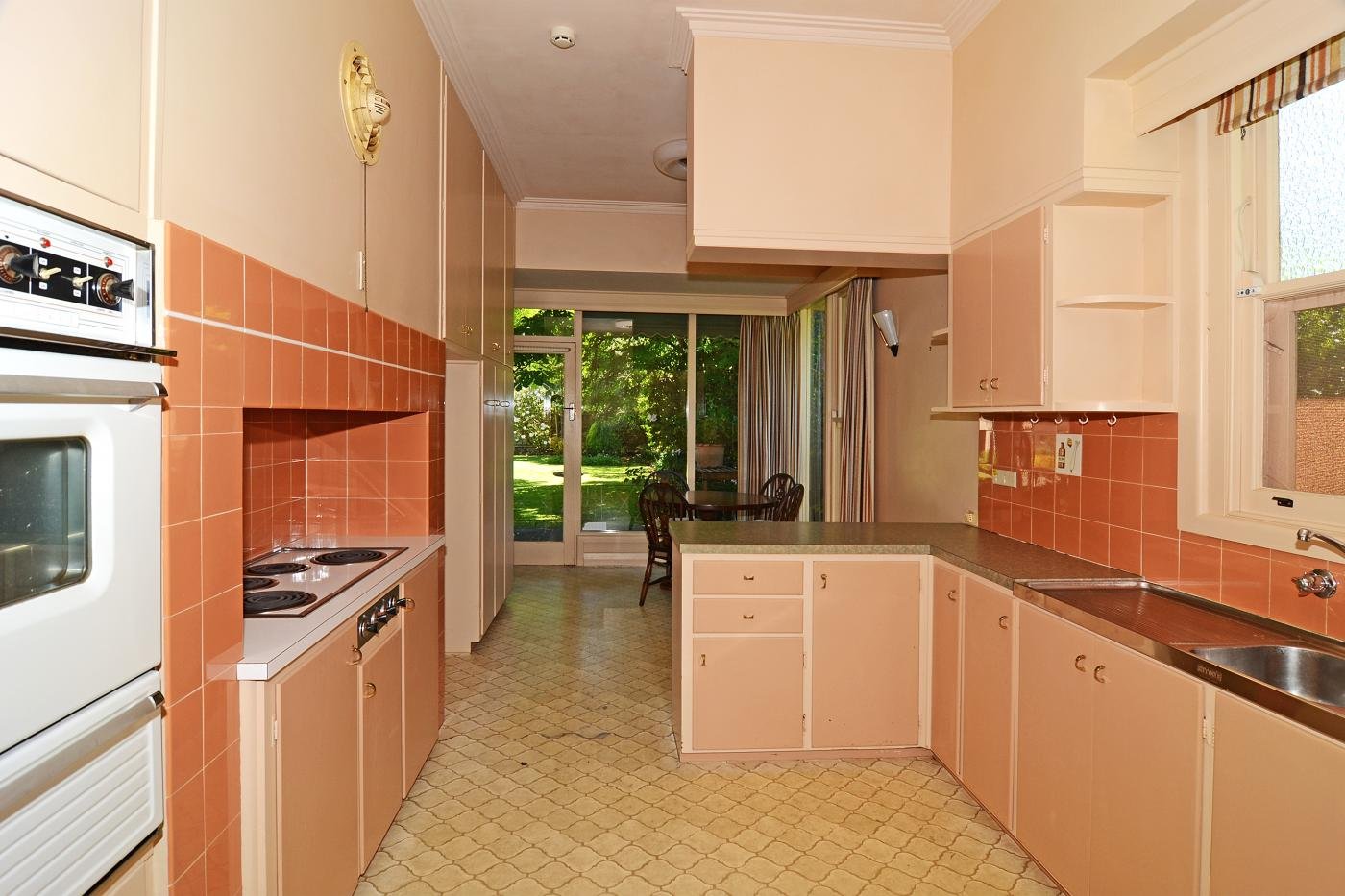 15 Crocker Street, Lake Wendouree image 5