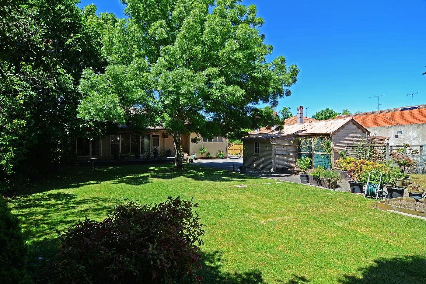 15 Crocker Street, Lake Wendouree image 10