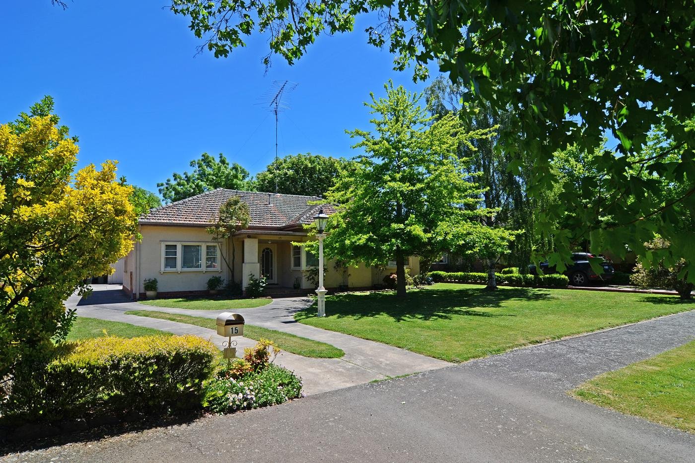 15 Crocker Street, Lake Wendouree image 11