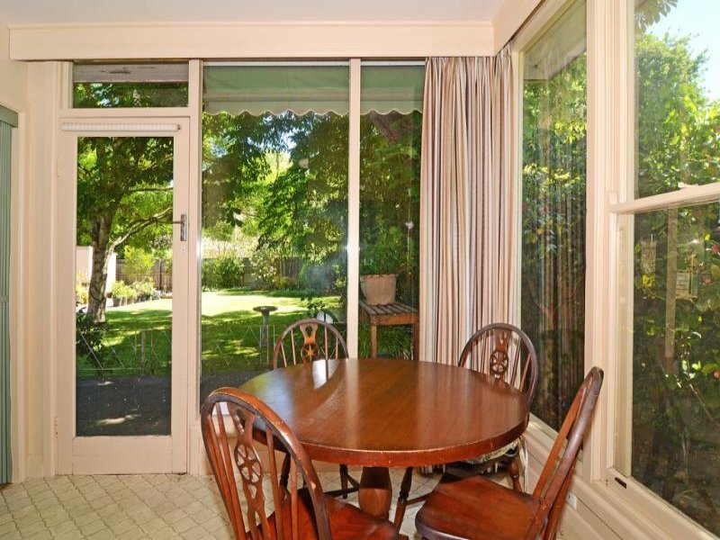 15 Crocker Street, Lake Wendouree image 3