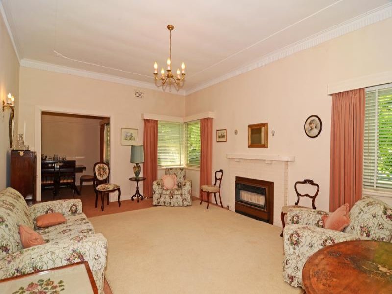 15 Crocker Street, Lake Wendouree image 7