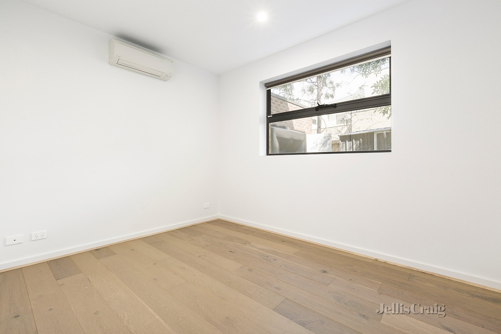 1/5 Curzon Street, Ivanhoe image 6