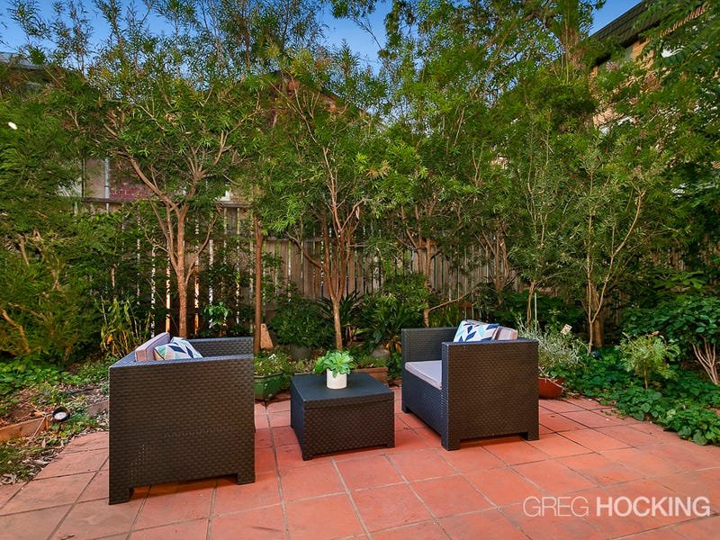 15 Dalgety Lane, St Kilda image 4