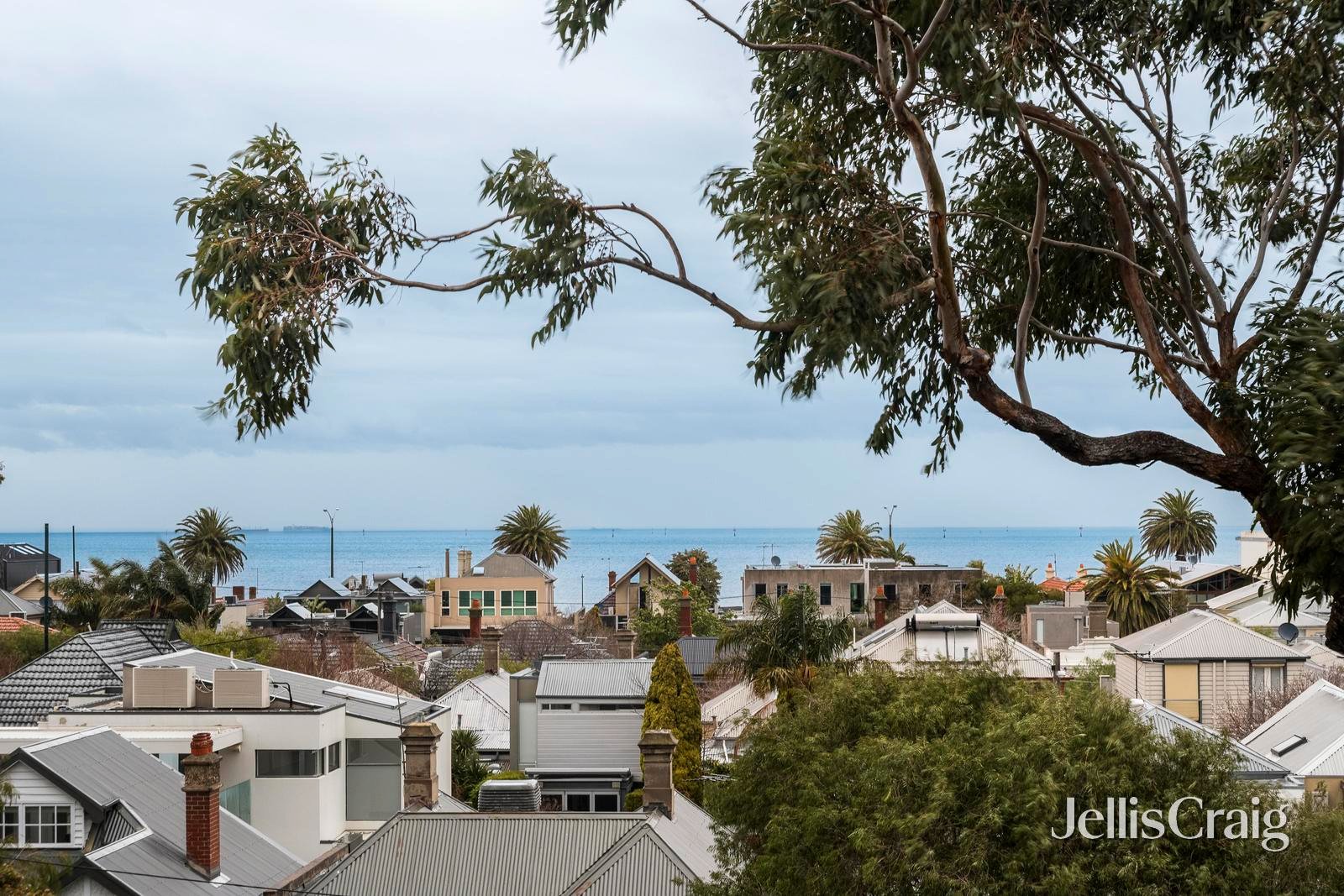 15 Danks Street, Albert Park image 11